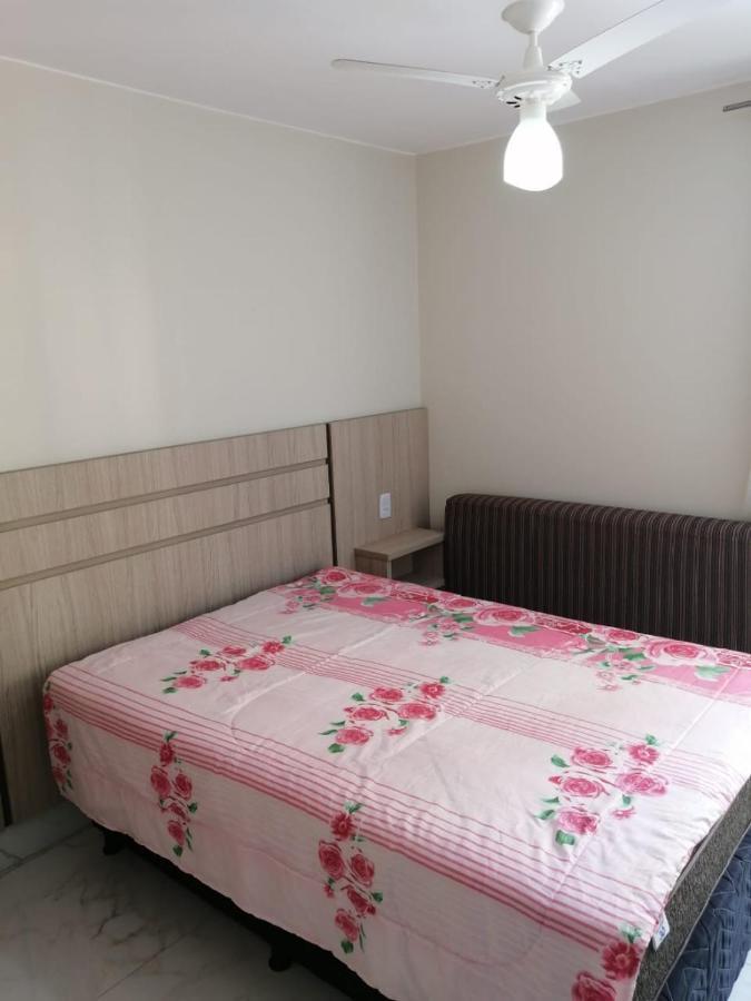 Caldas Novas - Go - Apartamento Parque Das Aguas Quentes Bloco 1 - Em Frente Clube Prive Экстерьер фото