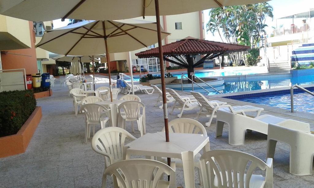 Caldas Novas - Go - Apartamento Parque Das Aguas Quentes Bloco 1 - Em Frente Clube Prive Экстерьер фото