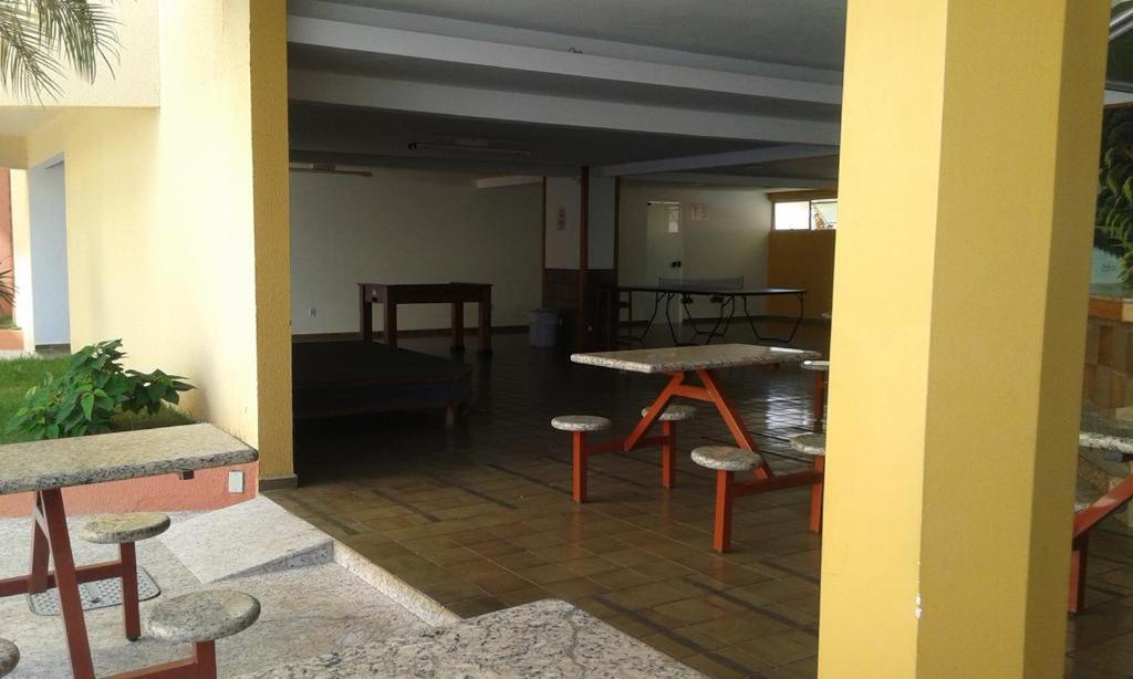 Caldas Novas - Go - Apartamento Parque Das Aguas Quentes Bloco 1 - Em Frente Clube Prive Экстерьер фото